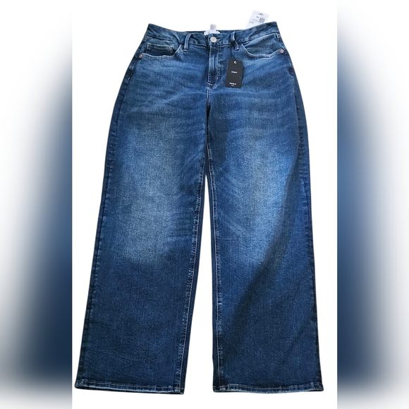 Forever 21+ Curvy Fit Straight Leg High Rise Medium Denim Jeans Women 14 - NWT - Picture 1 of 5